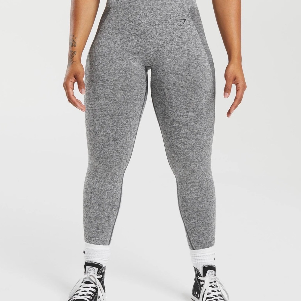 GYMSHARK FLEX HIGH WAISTED LEGGINGS SIZE XS IN LIGHT GRAY